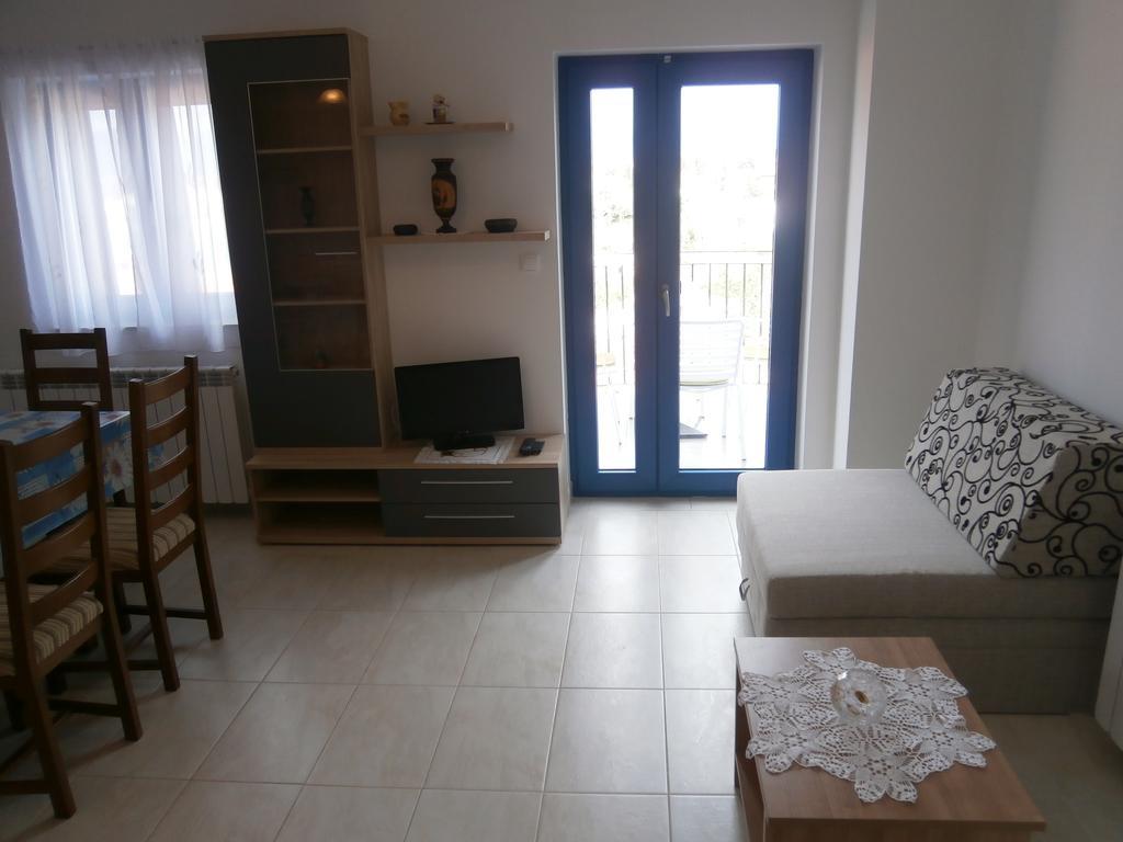 Apartments Crncic Šilo Zimmer foto